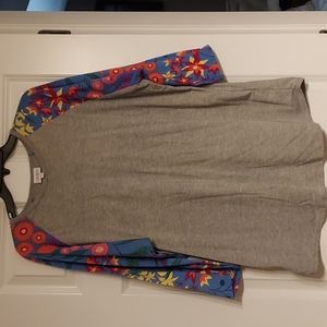 Lularoe Women's Grey Floral Baseball Tee Size 3XL